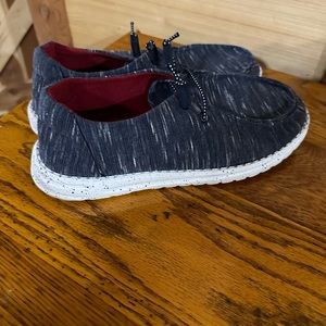 True craft slip on